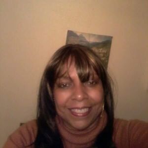 Meet your Posher, Clarissa