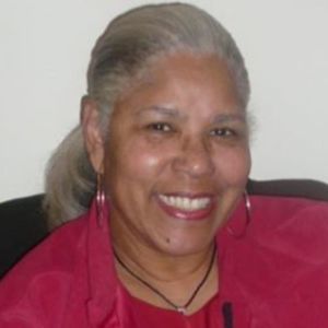 Meet your Posher, Helen