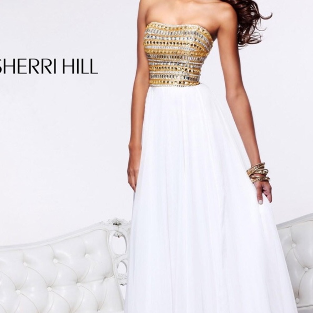 Sherri Hill prom dress