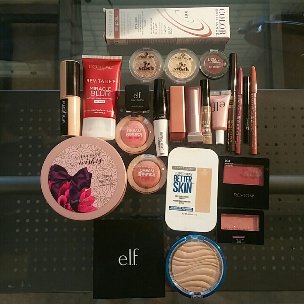 -hold-Final Price 💛 Makeup Bundle