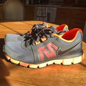 Men's Nike Dual Fusion ST2