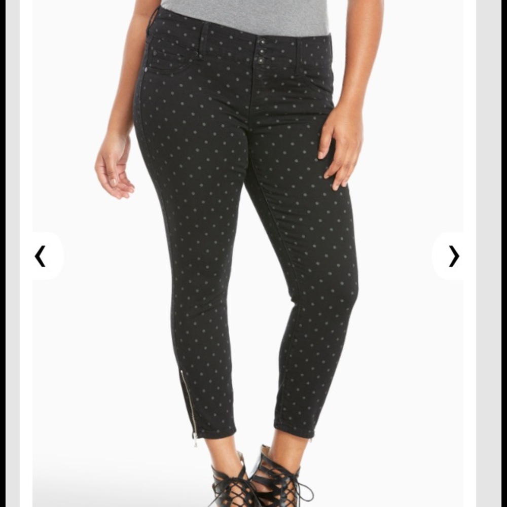 Brand new, never worn, w/tags Torrid pants