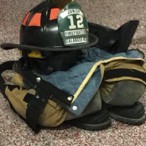 Meet your Posher, Peyton - Picture 1 of 1