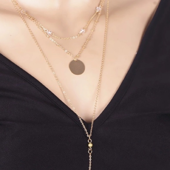 Simple Gold 3-Layered Necklace - Picture 4 of 4