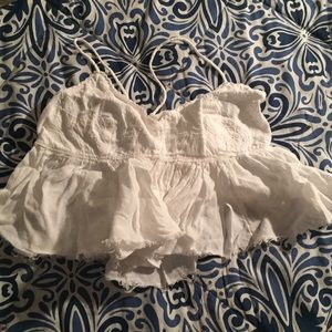 American outfitters strapy back flare crop top