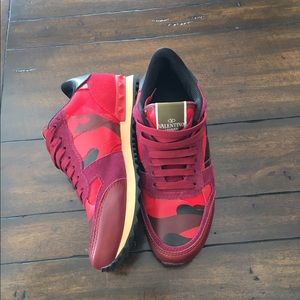 Valentino Sneakers