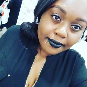 Meet your Posher, Kiki