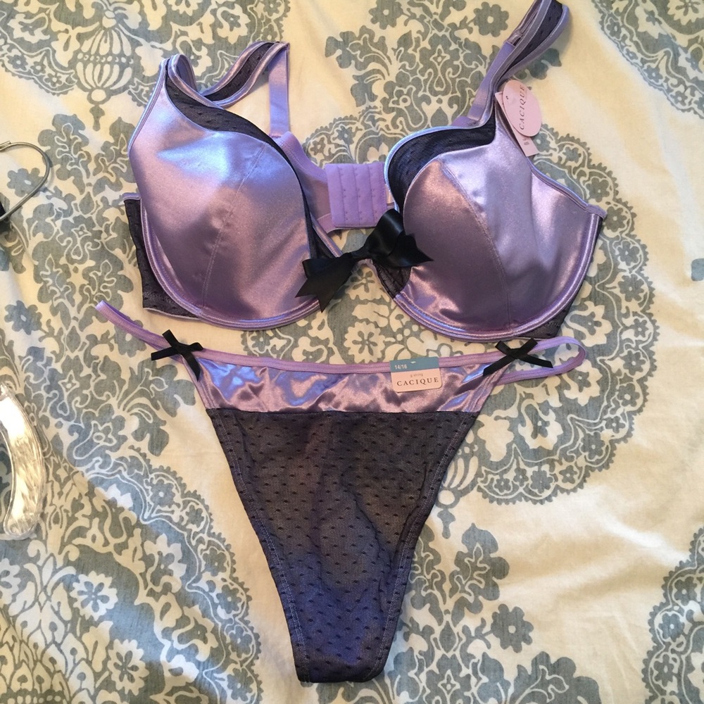 NWT Cacique set purple bra and thong