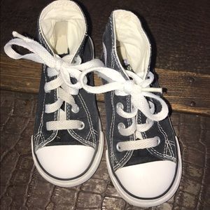 Toddler black converse all star
