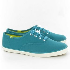 turquoise keds