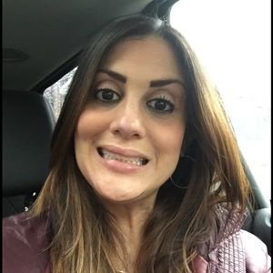 Meet your Posher, Marianne