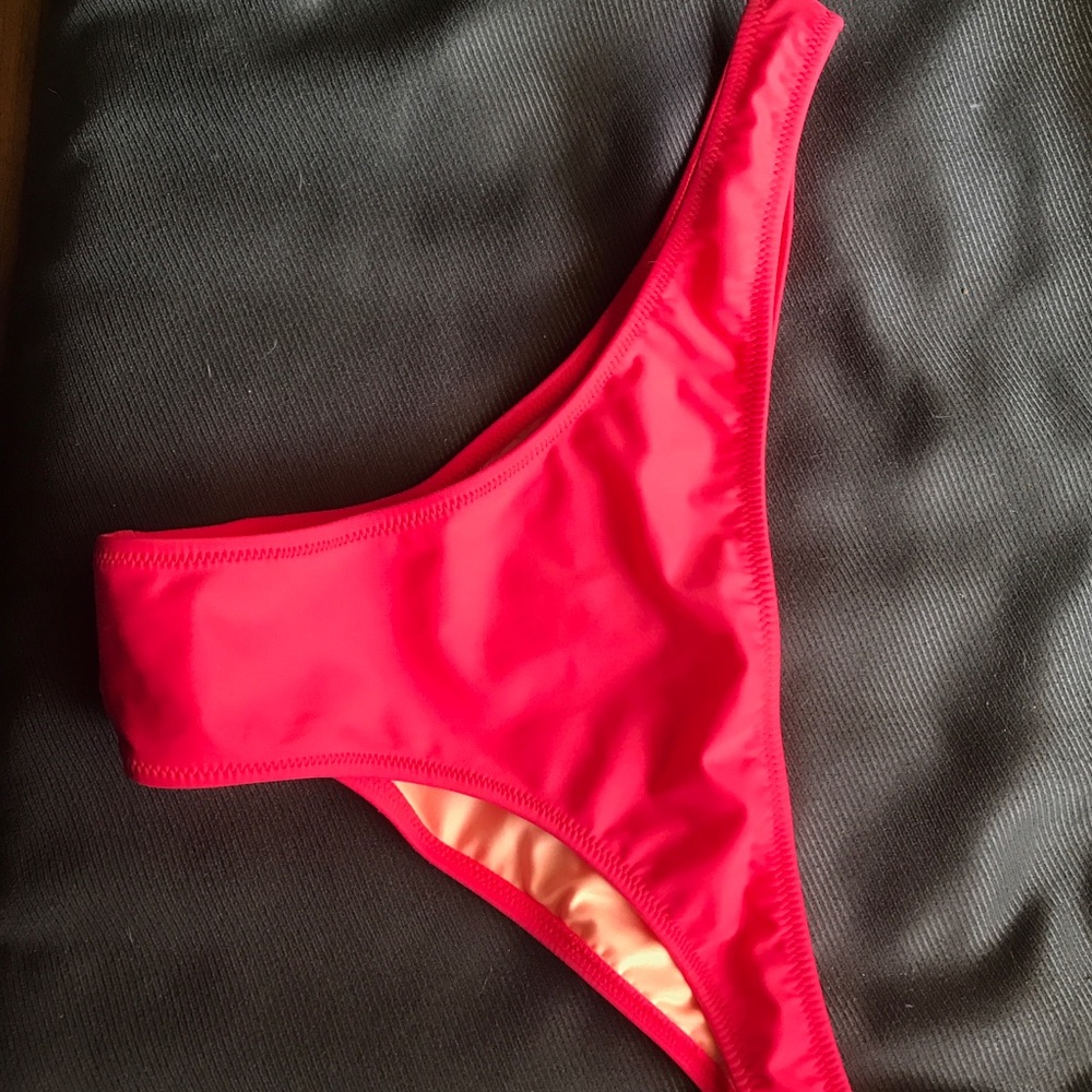 Victoria's secret itsy bottoms
