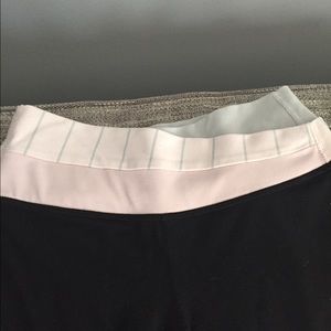 LuluLemon yoga pants