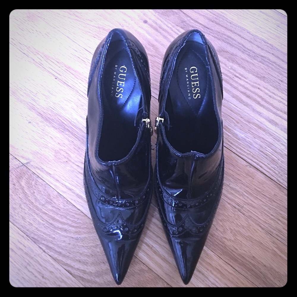 New Guess by Marciano Black Patent Pointed Bootie