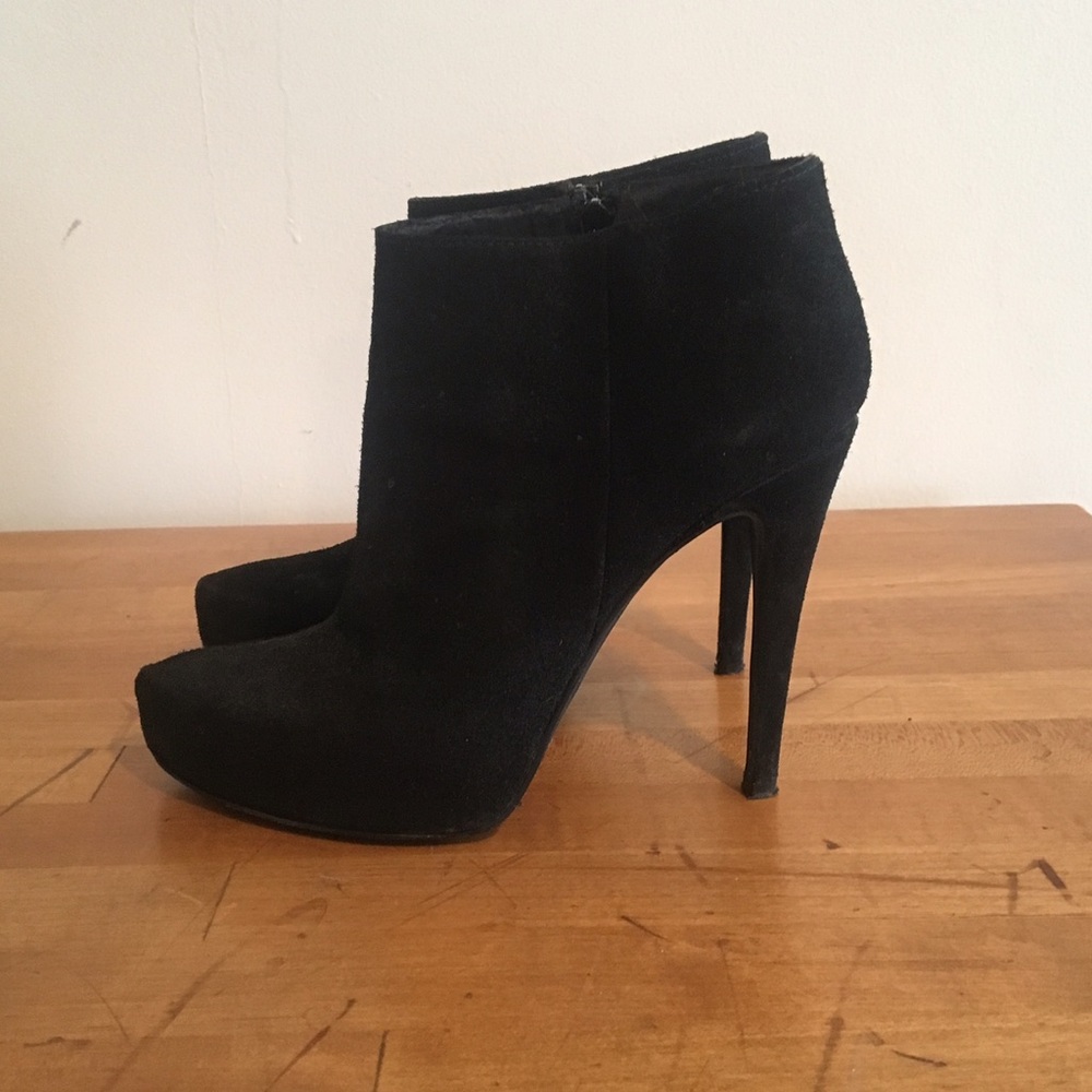 Black true suede semi pointy booties