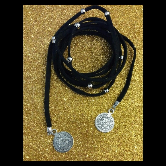 Simple & Sexy Black Suede Lariat Choker Necklace - Picture 4 of 4