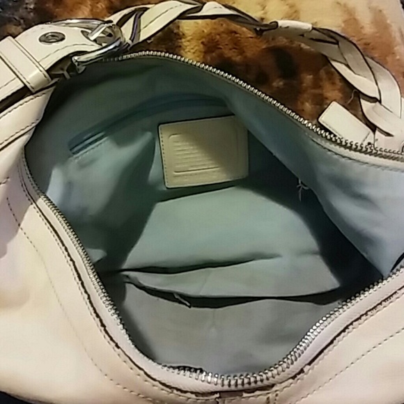 Coach purse - Picture 4 of 8