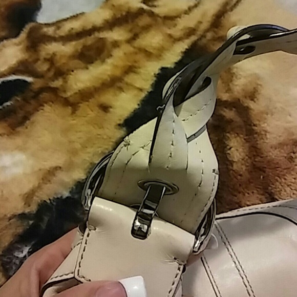 Coach purse - Picture 7 of 8