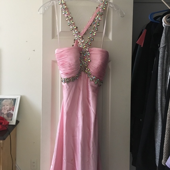 Beautiful Open Back Dress with Butterfly Details - Picture 1 of 7