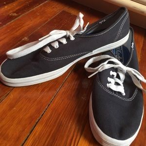 Keds Sneakers