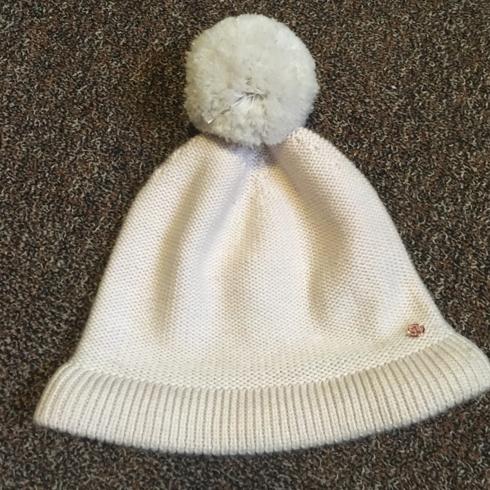 🚩 LAST CHANCE Lululemon winter hat beanie