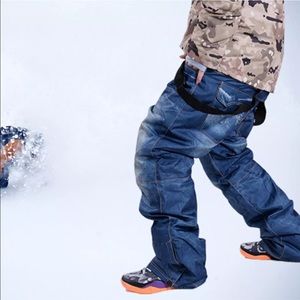 Snow ski pants size L NWT