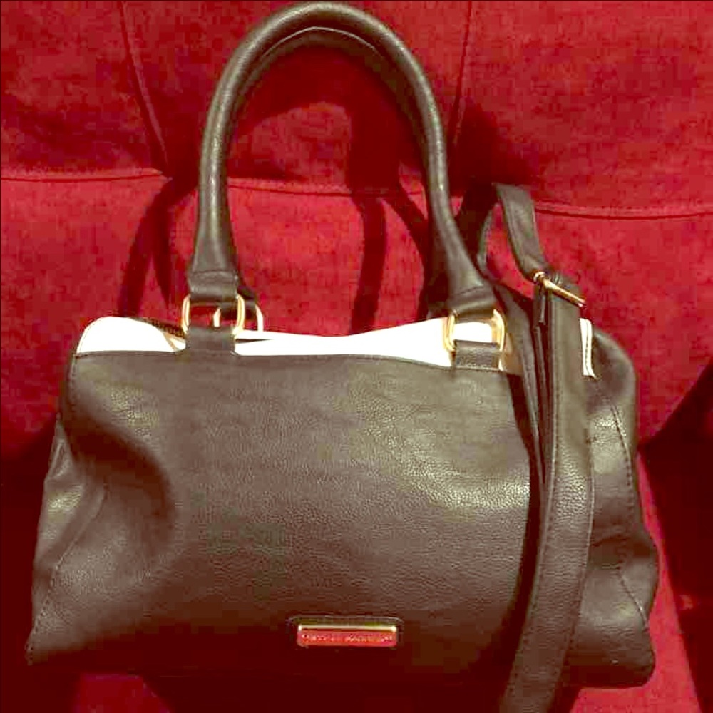 🌺SOLD Steve Madden🌺