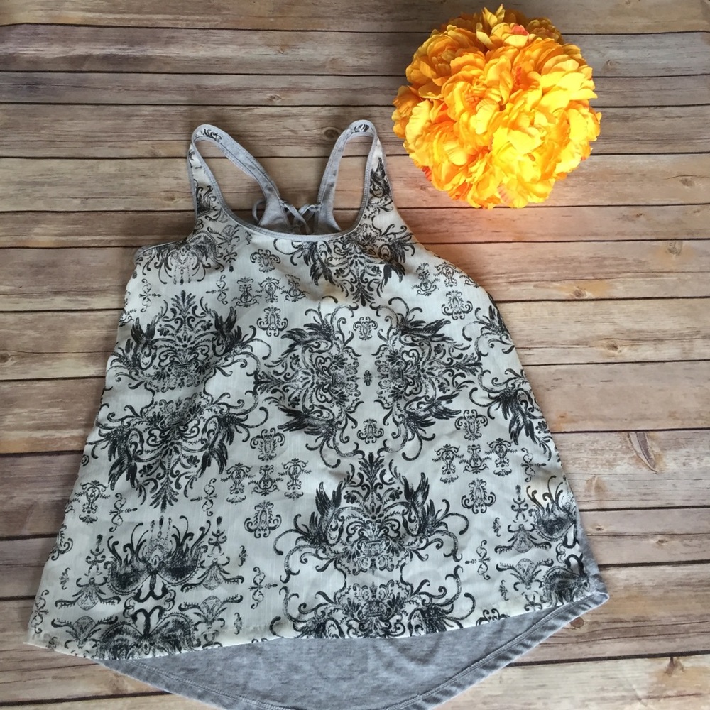 Vera Wang Tank Top