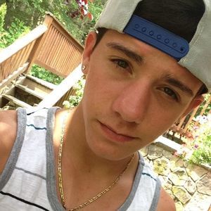 Meet your Posher, Francesco