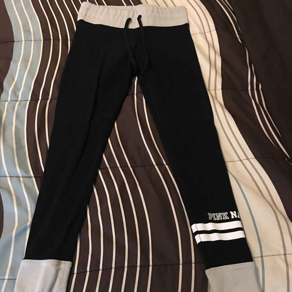 VS PINK yoga pants