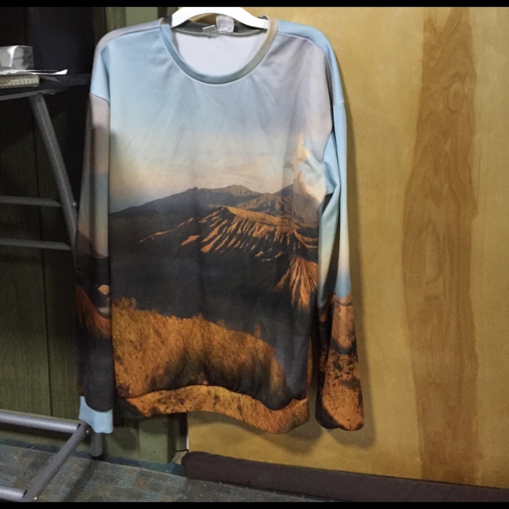 Mountain sweater