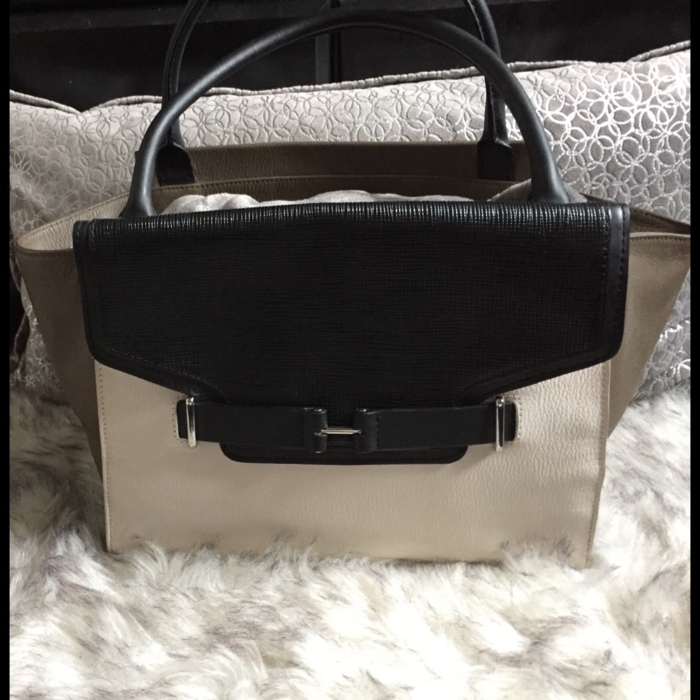 Vince Camuto Handbag {PRICE DROP} !!!