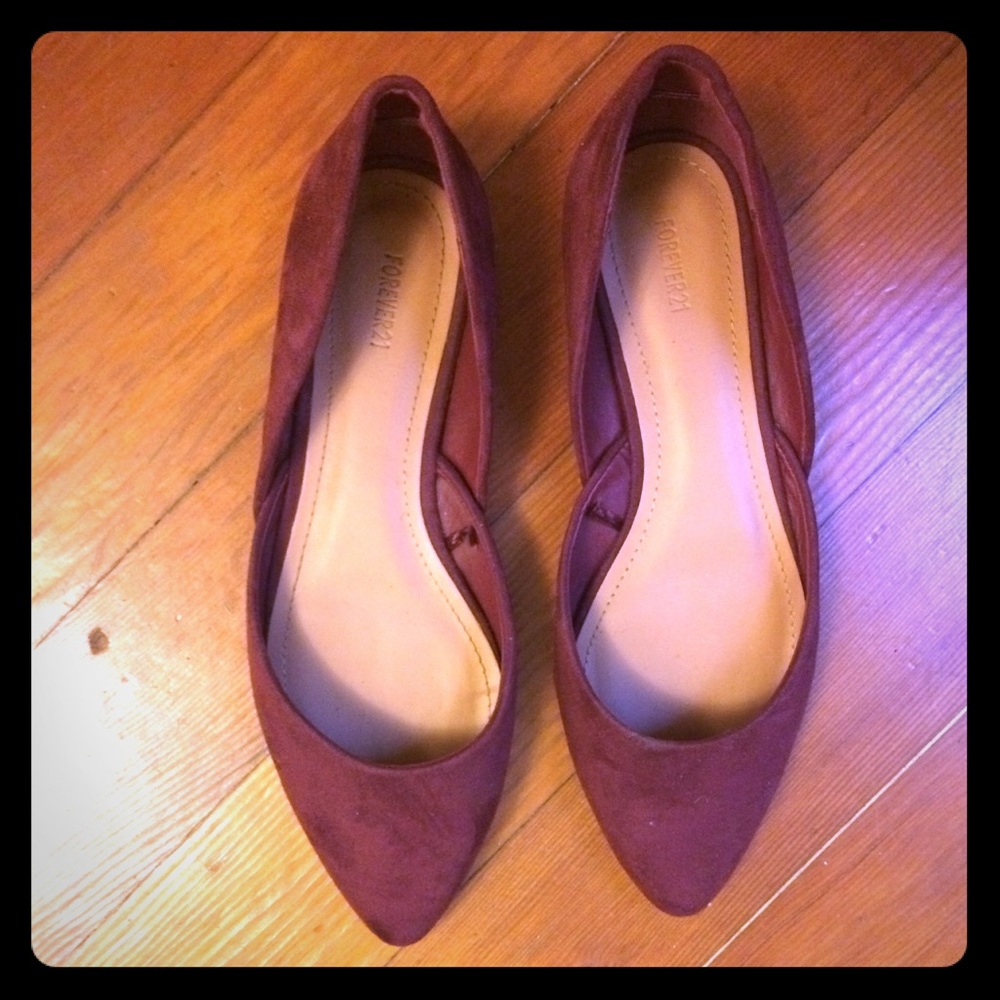 Wine red flats, pointed toe