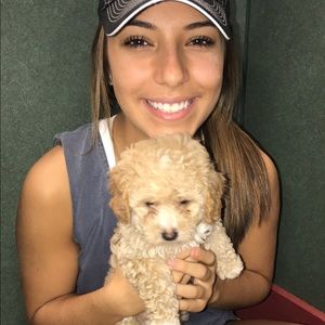 Meet your Posher, Rebecca