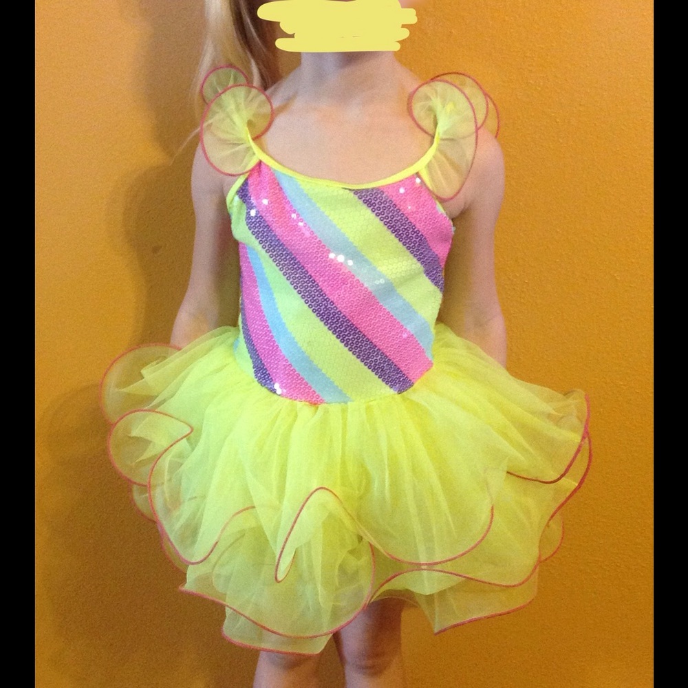 Girls dance costume with matching hair bow