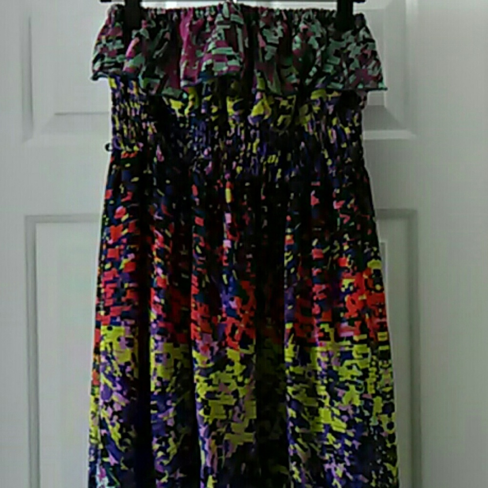 Strapless maxi