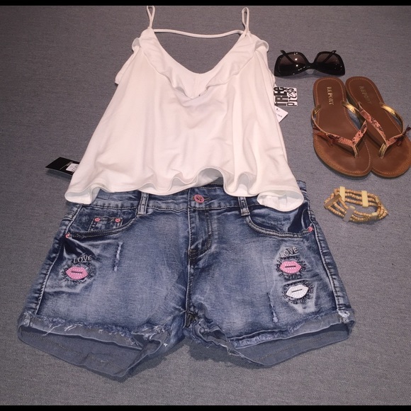 SALEEMBROIDERED CUTOFFS - Picture 6 of 7