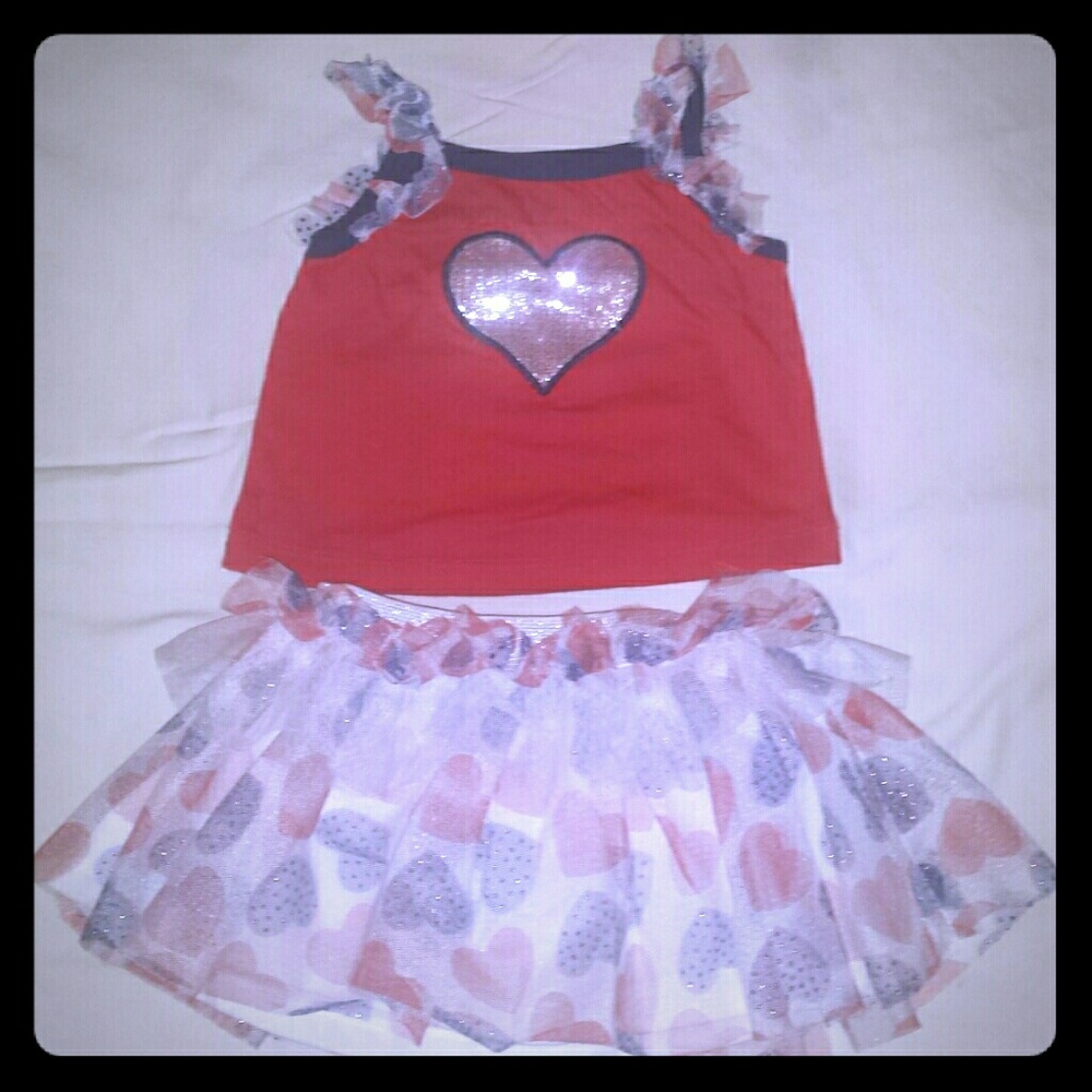 2 piece baby outfit (12mnths)