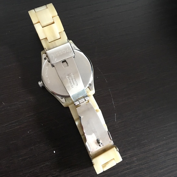 Jeweled Fossil Watch - Picture 4 of 4