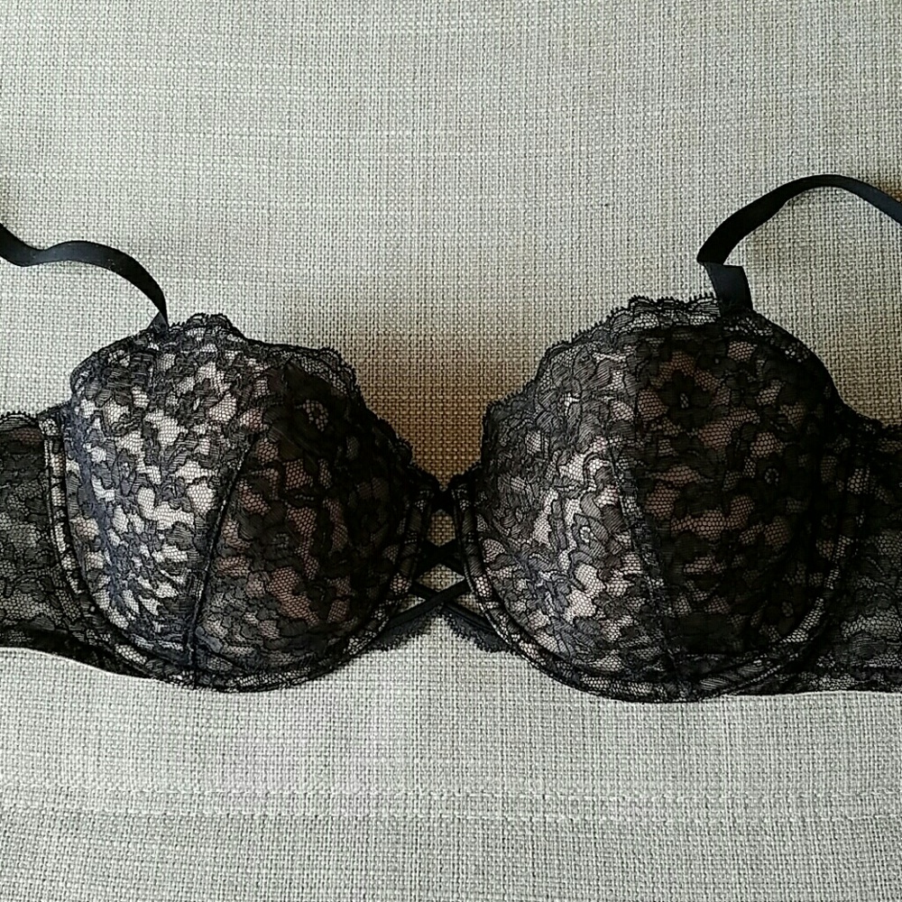 Victoria's Secret Very Sexy Balconet 34DD