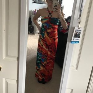Patterned Maxi Dress with necklace attachment