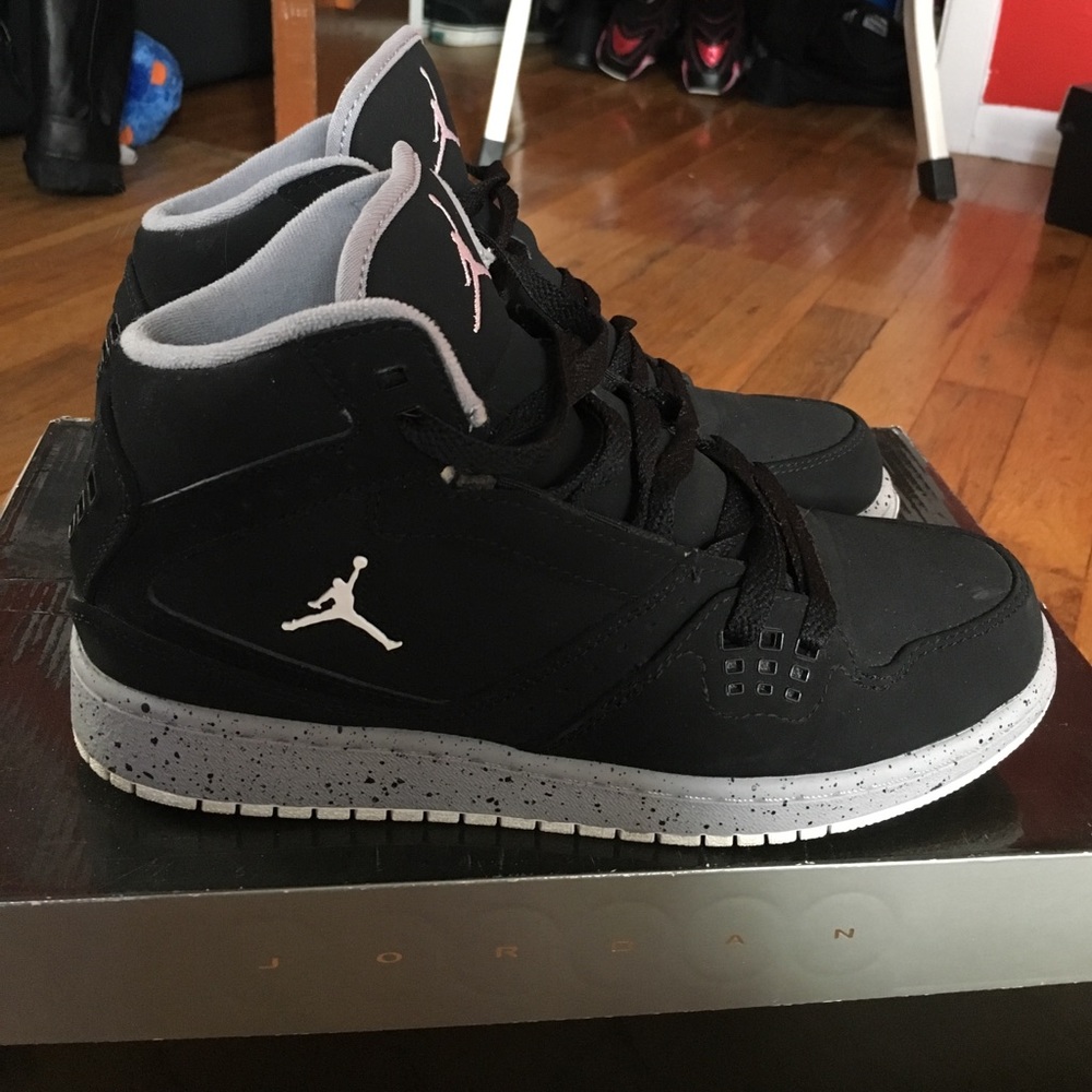 Jordan flights - Picture 3 of 5
