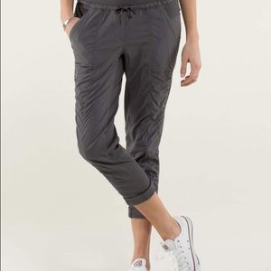 Lululemon joggers 4