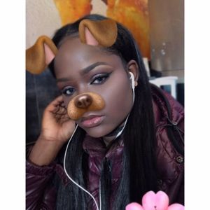 Meet your Posher, Breyana