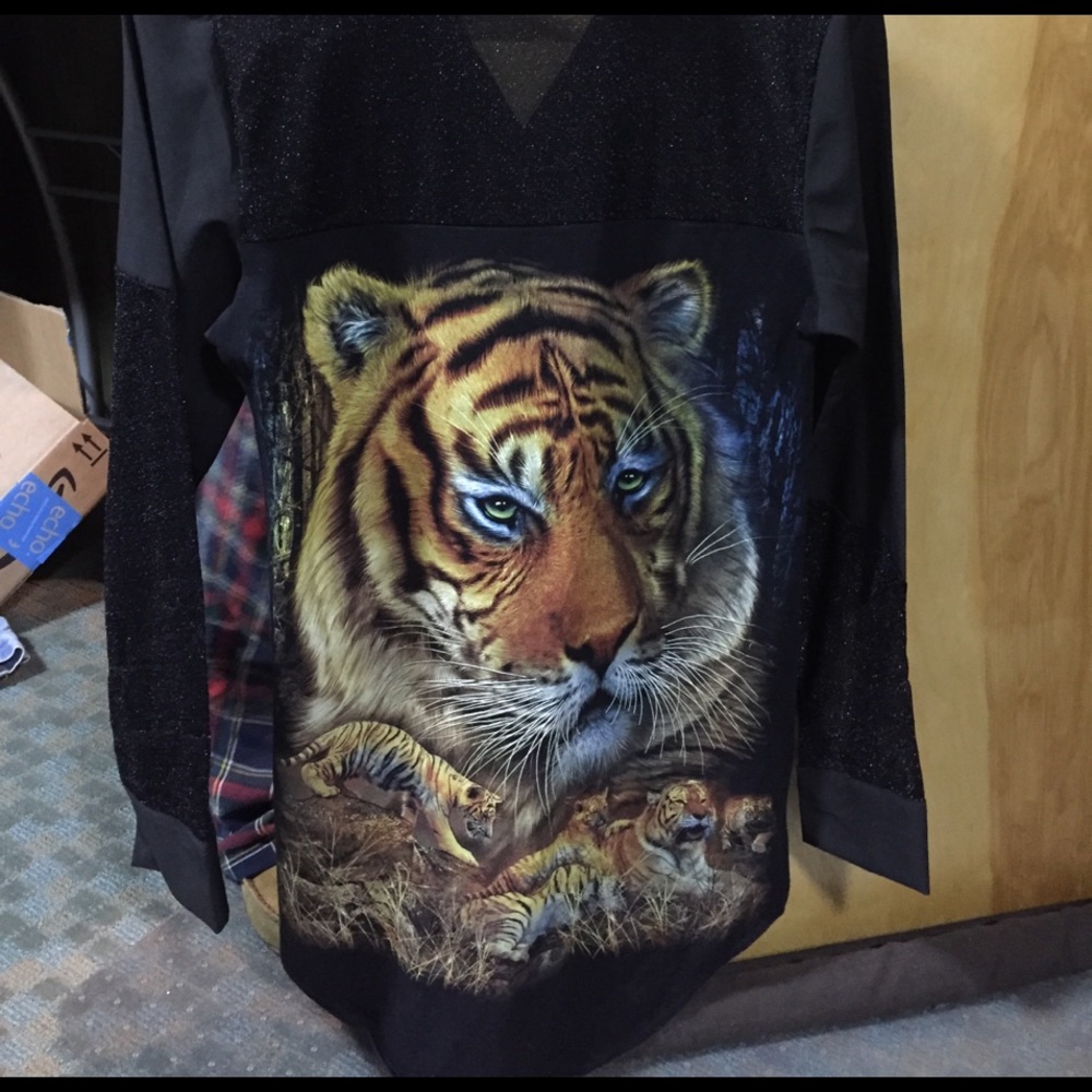 Tiger shirt