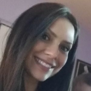 Meet your Posher, Leslie