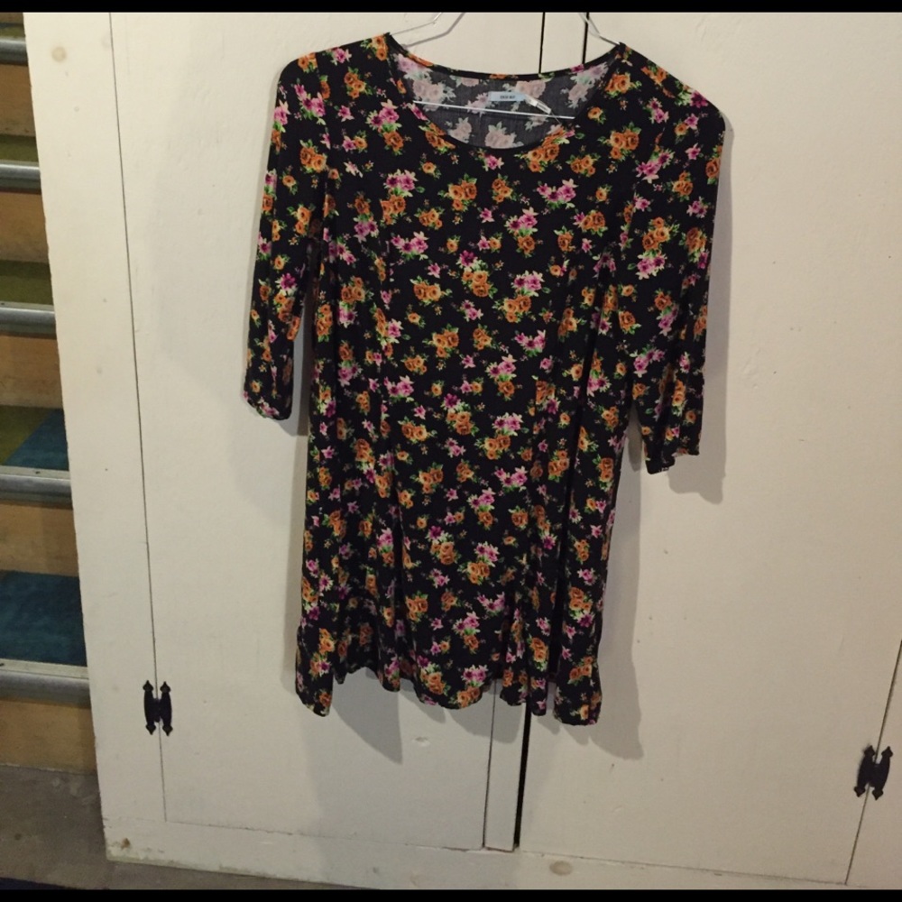 Mini dress flowy