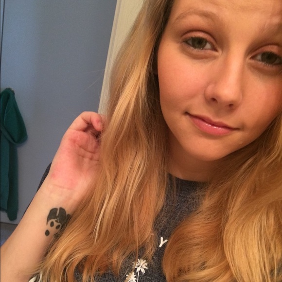 Meet your Posher, Samantha - Picture 1 of 1