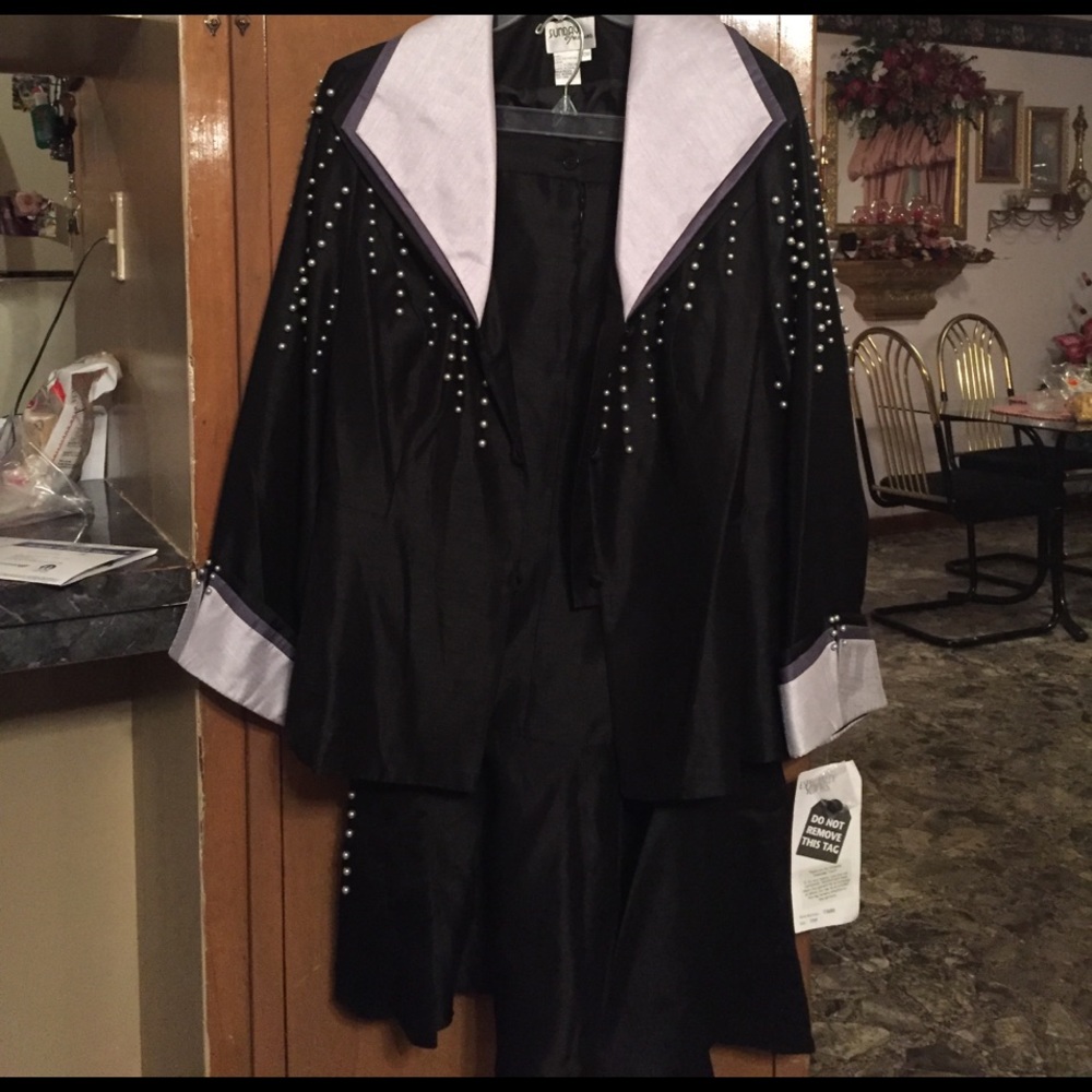 2pc Sundays Nubiano Black suit, 20W NWT