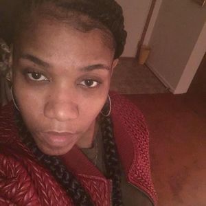 Meet your Posher, Sabrina